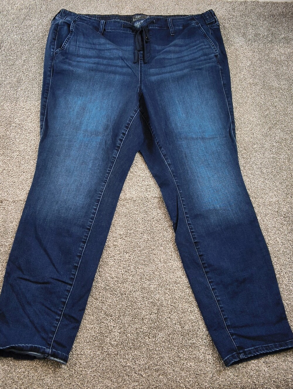 Torrid Weekend Straight Jeans Plus 3T Elastic Waist Drawstring
